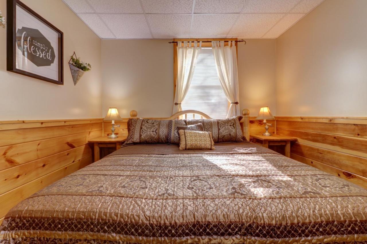 Villa Peaceful Setting Cabin à Pigeon Forge Extérieur photo