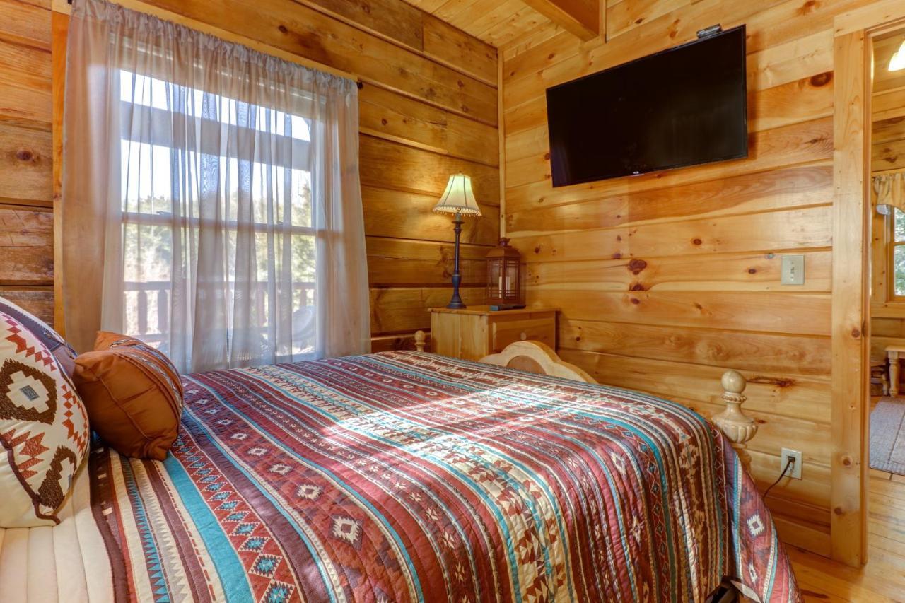 Villa Peaceful Setting Cabin à Pigeon Forge Extérieur photo
